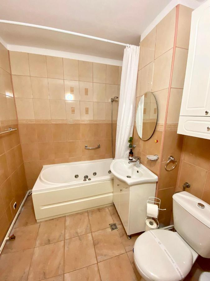 Jad - Familiy 4 - Near Forest - Racadau Apartment Brasov