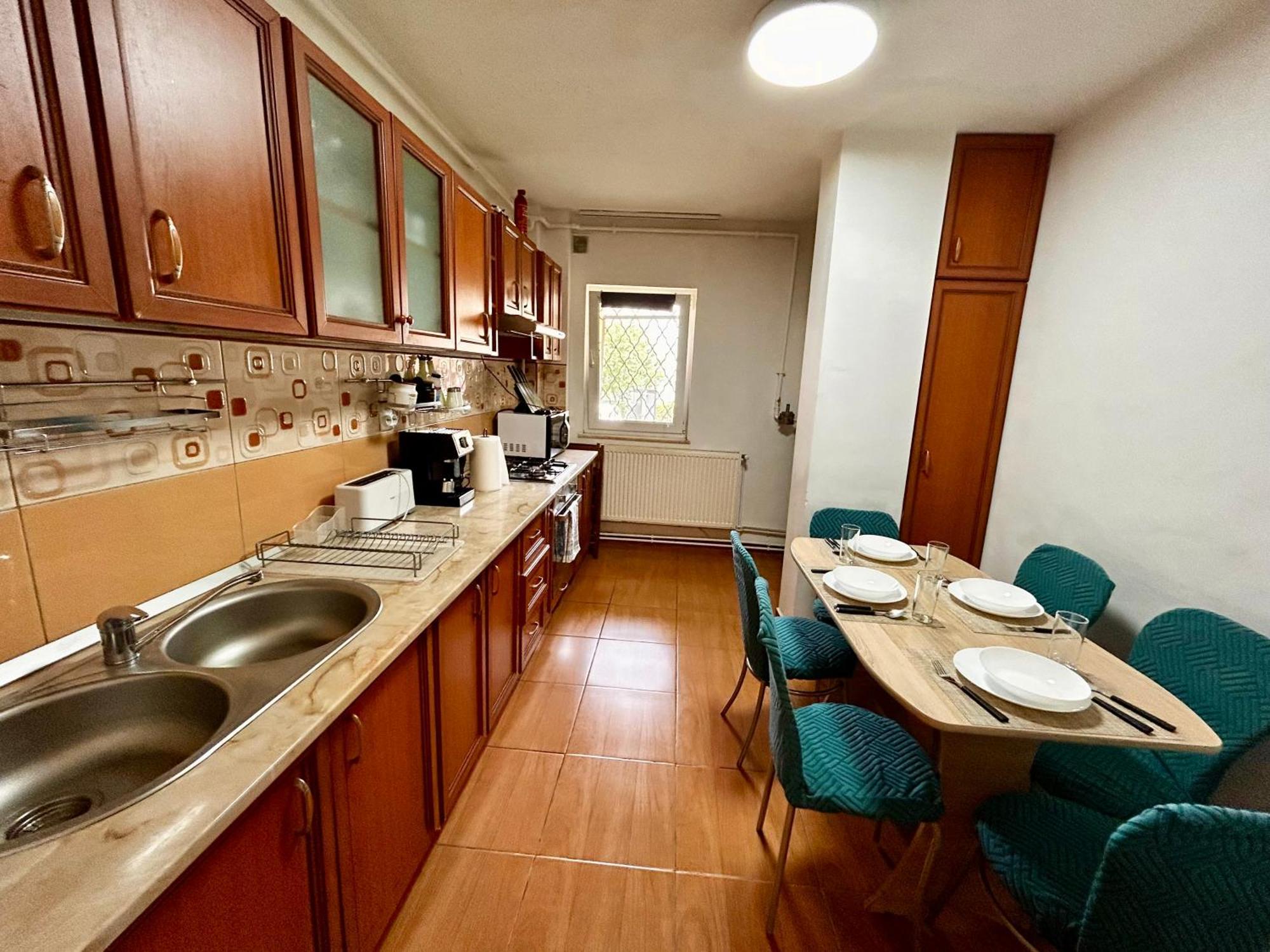 Jad - Familiy 4 - Near Forest - Racadau Apartment *